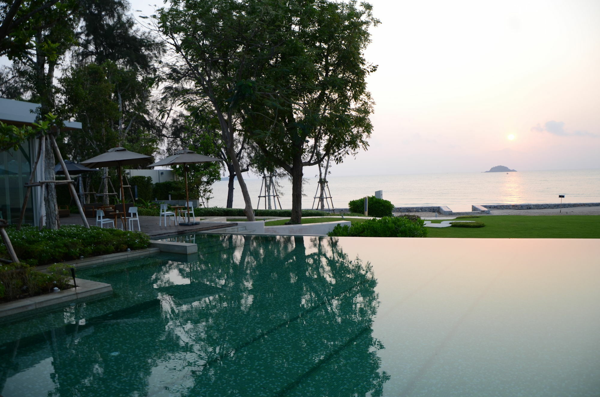 Huahin Luxury Beachfront Condo By Ml Bagian luar foto